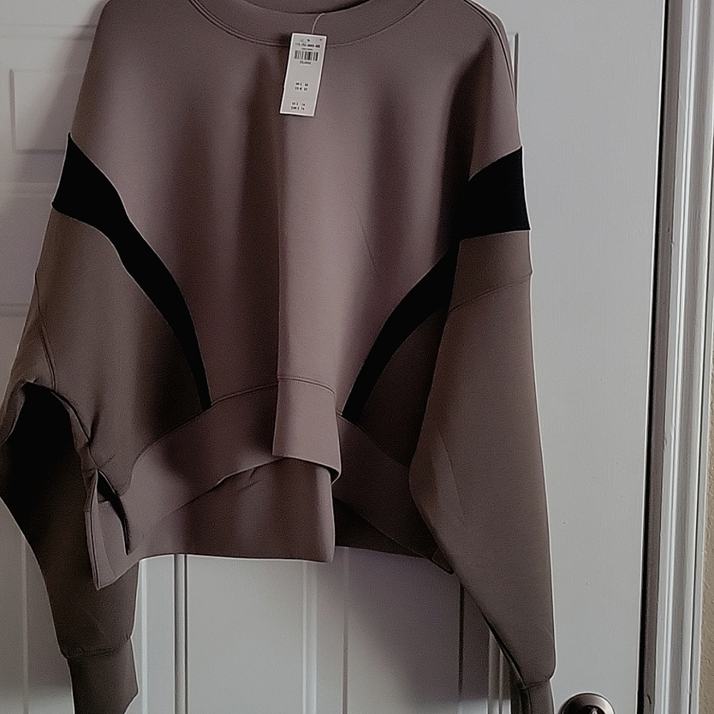 Abercrombie & Fitch Khaki and Black Sweatshirt